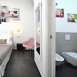 לינה וארוחת בוקר Elis וילסימיוס