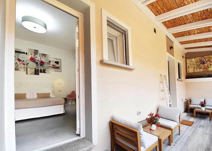 Elis Bed & Breakfast 4*