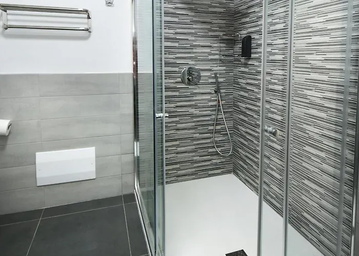 Bed & Breakfast Elis 4*